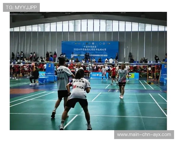 羽毛球赛场救回精彩瞬间合集:教科书级技术 羽毛球赛场救回精彩瞬间合集:教科书级技术