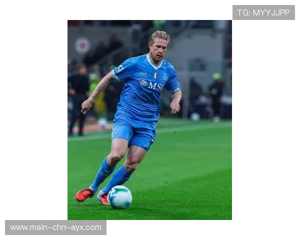 德布劳内中场精准斜切传递让对手目瞪口呆 德布劳内中场精准斜切传递让对手目瞪口呆