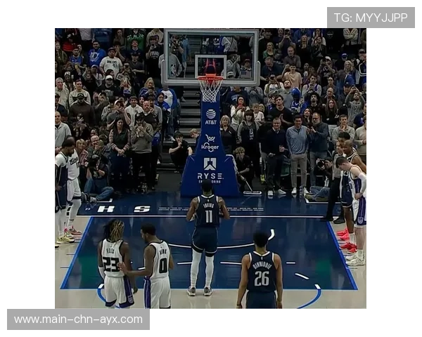 欧文连续中投稳准,达拉斯轻松建立优势 欧文连续中投稳准,达拉斯轻松建立优势