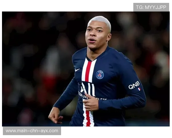 姆巴佩内切低射入网，巴黎圣日耳曼一脚改写